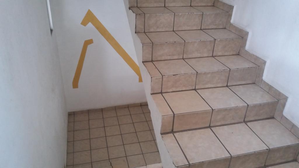 تولوكا Hostal Avante المظهر الخارجي الصورة