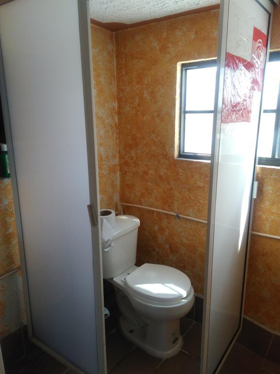 تولوكا Hostal Avante المظهر الخارجي الصورة