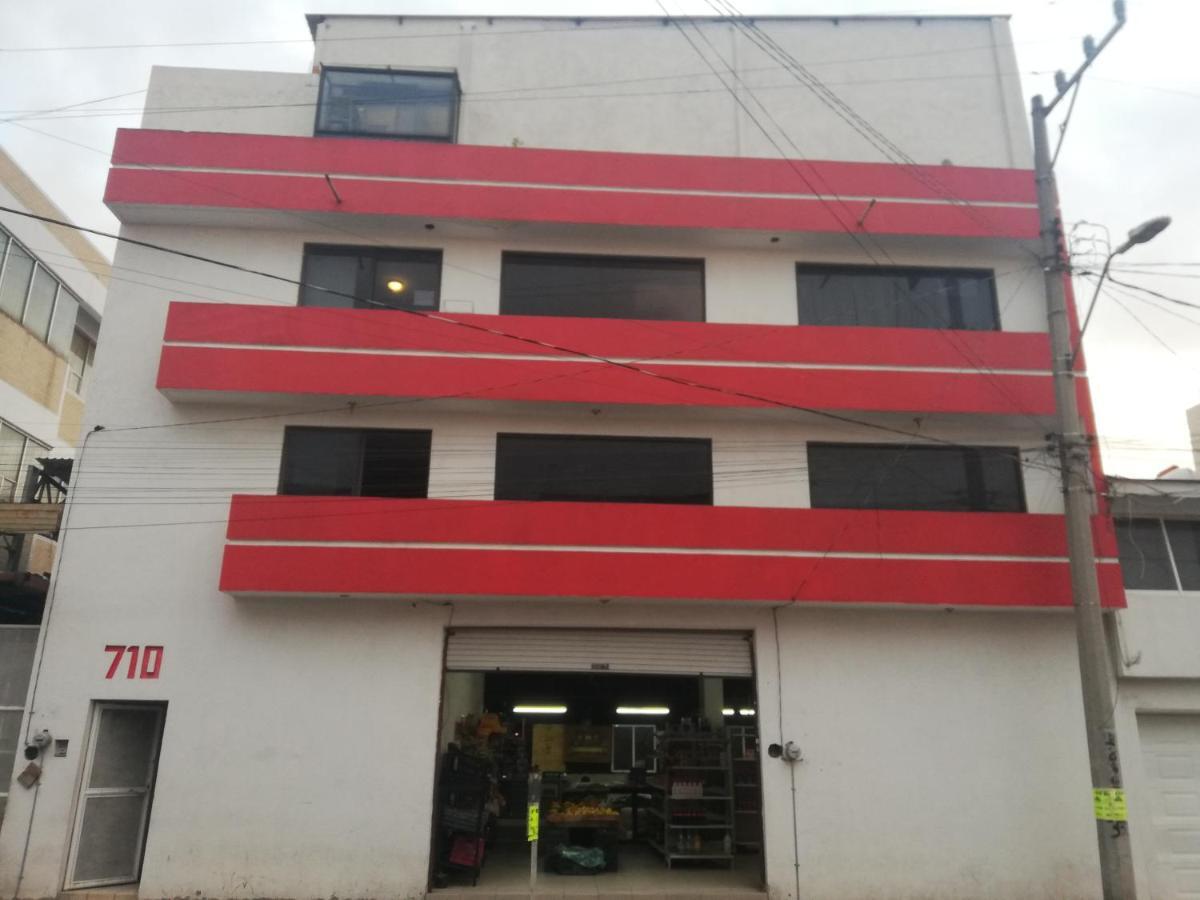 تولوكا Hostal Avante المظهر الخارجي الصورة