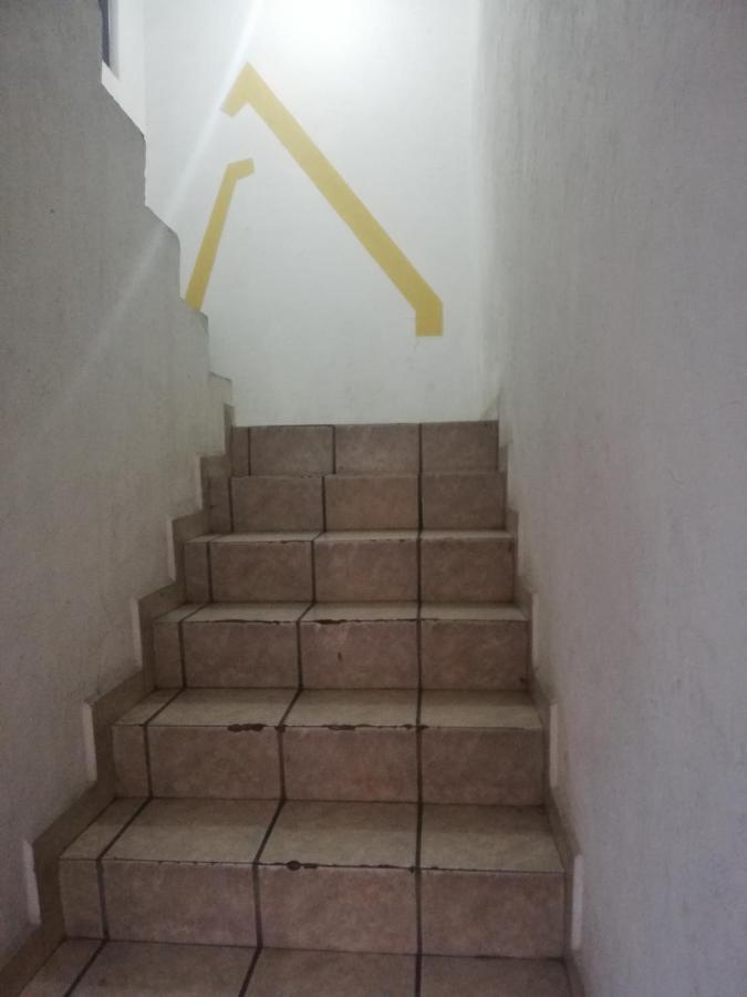 تولوكا Hostal Avante المظهر الخارجي الصورة